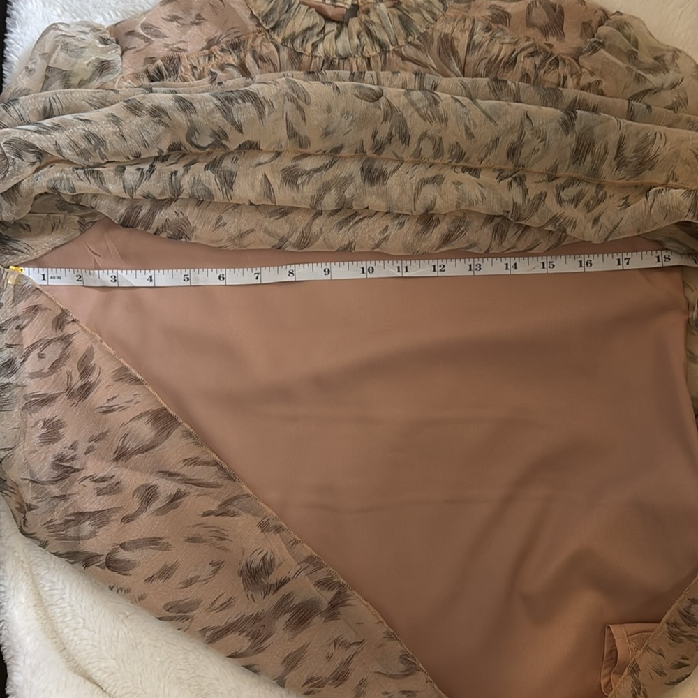 NWOT TCEC Mock Neck Elegant Women's Sheer Blouse - Pink Pattern Size S - Picture 14 of 15